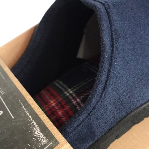 TOTES MEN’S BLUE MEMORY FOAM NON SKID SLIPPERS - Picture 2 of 12